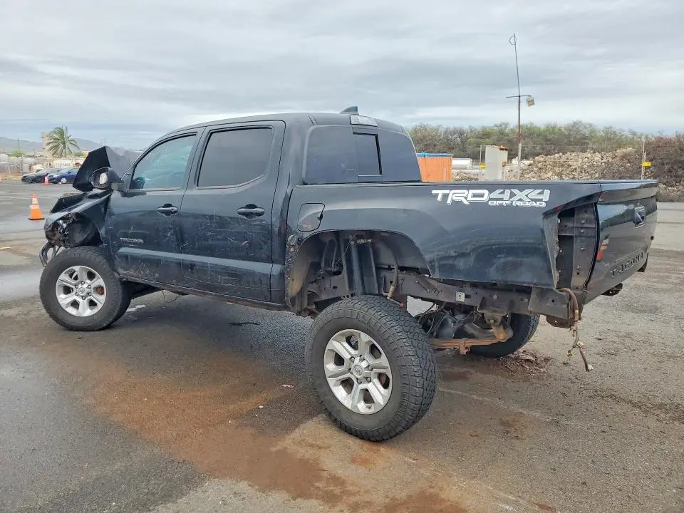 2023 TOYOTA TACOMA SR V6  