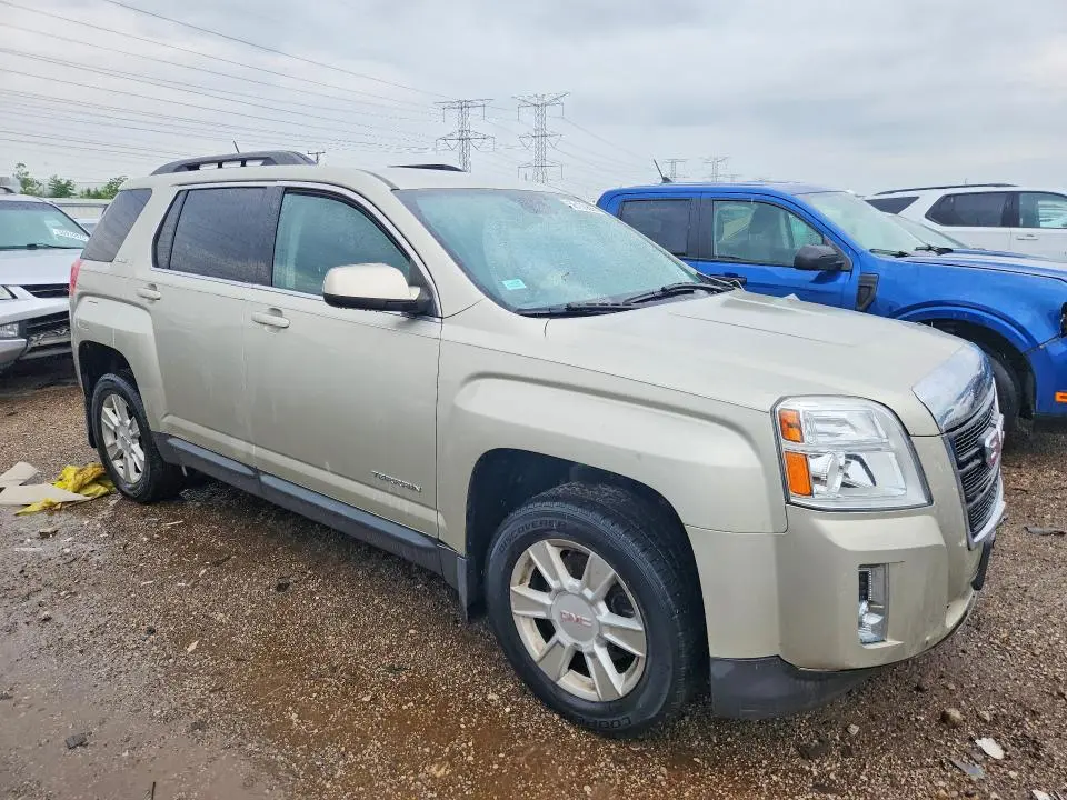 2013 GMC TERRAIN SLE  