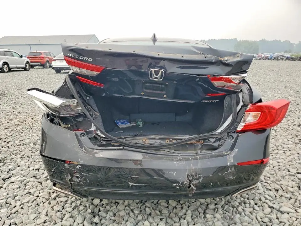 2018 HONDA ACCORD SPORT  