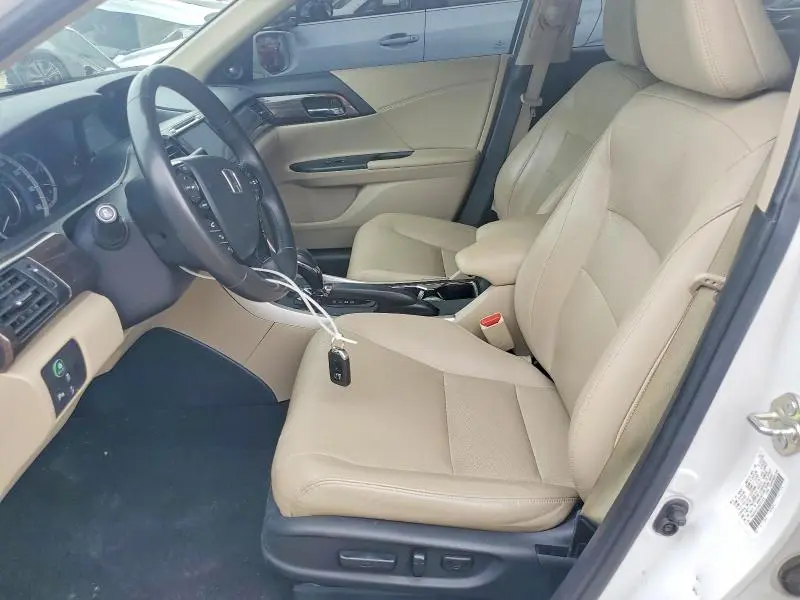 2017 HONDA ACCORD TOURING  