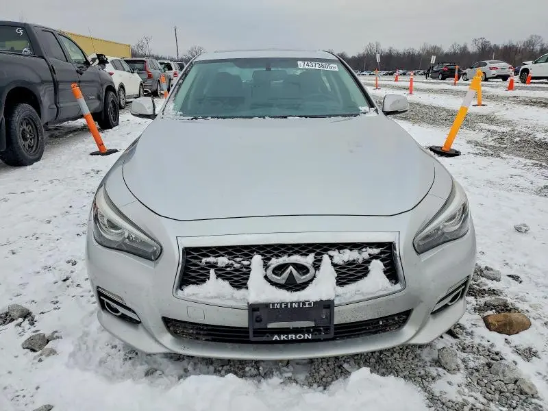2016 INFINITI Q50 PREMIUM  