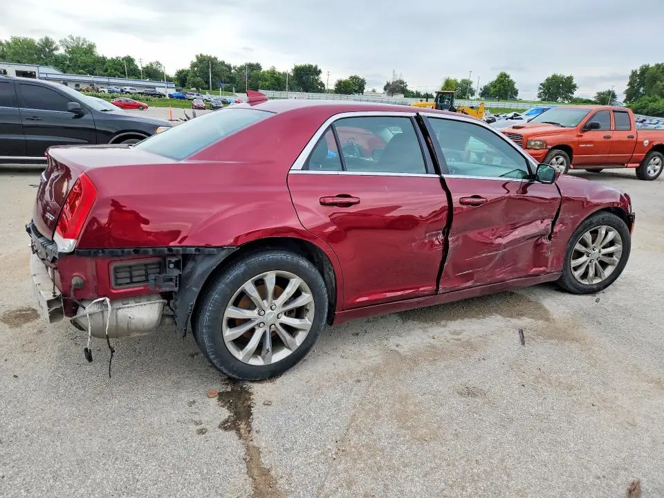 2018 CHRYSLER 300 TOURING  