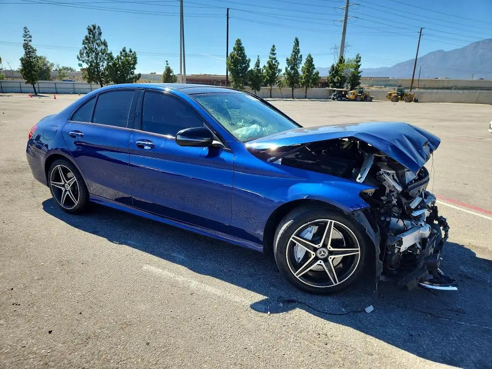 2018 MERCEDES-BENZ C 300  