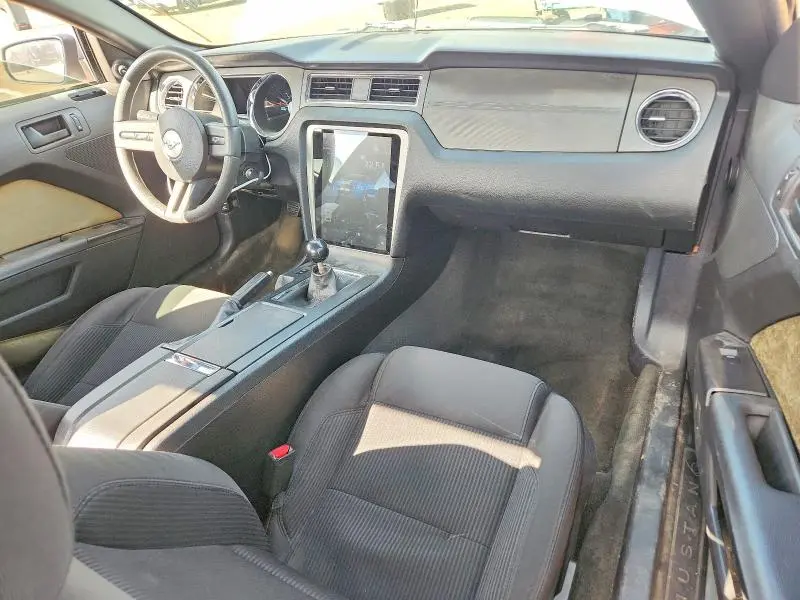 2012 FORD MUSTANG GT  