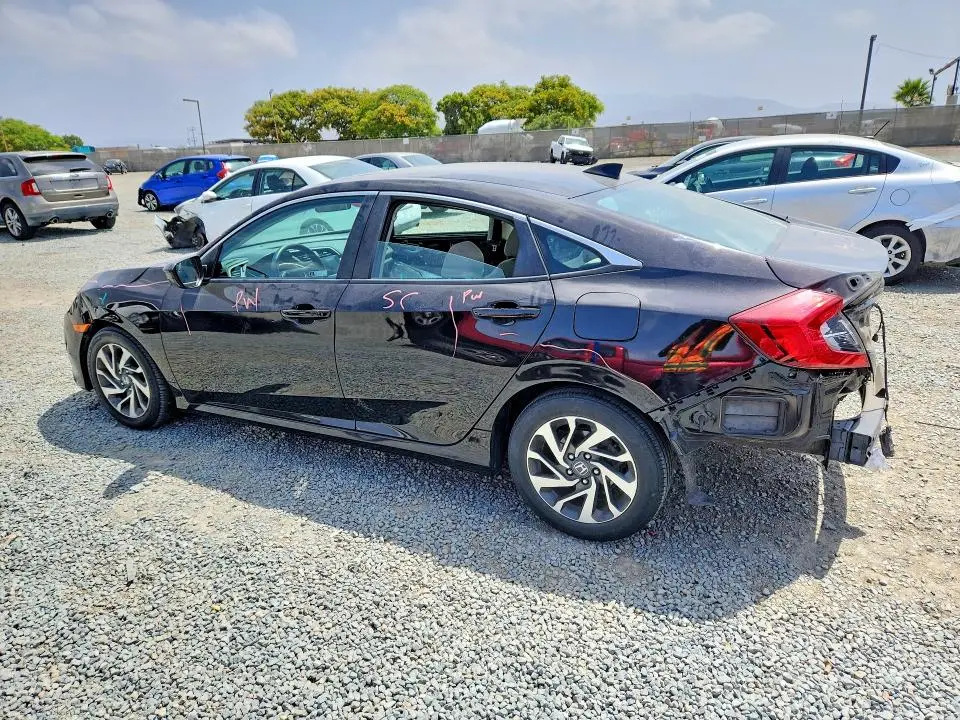 2018 HONDA CIVIC EX  