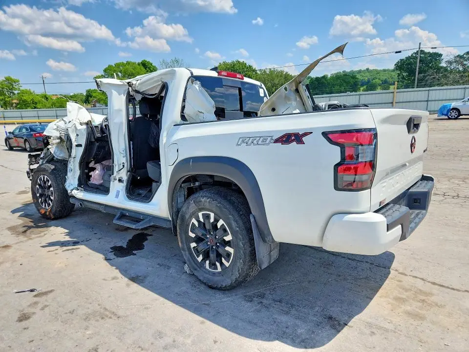 2024 NISSAN FRONTIER PRO-4X  