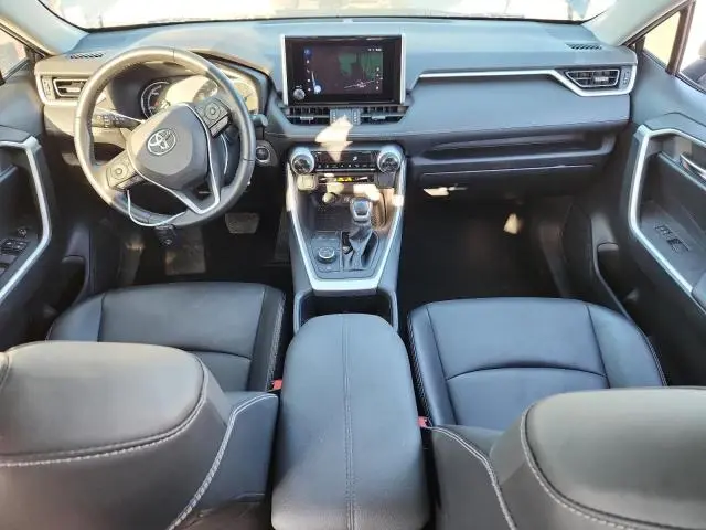2023 TOYOTA RAV4 XLE PREMIUM  