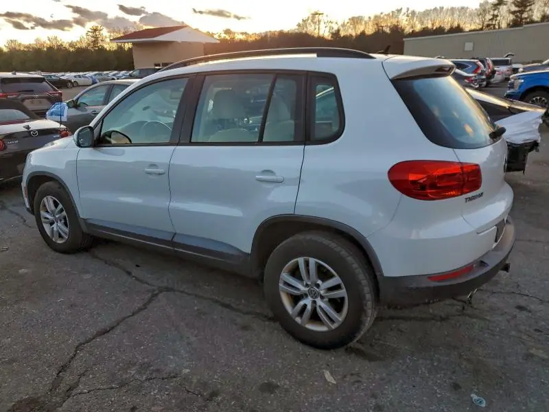 2016 VOLKSWAGEN TIGUAN S  