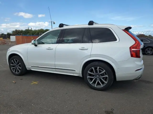 2017 VOLVO XC90 T6  