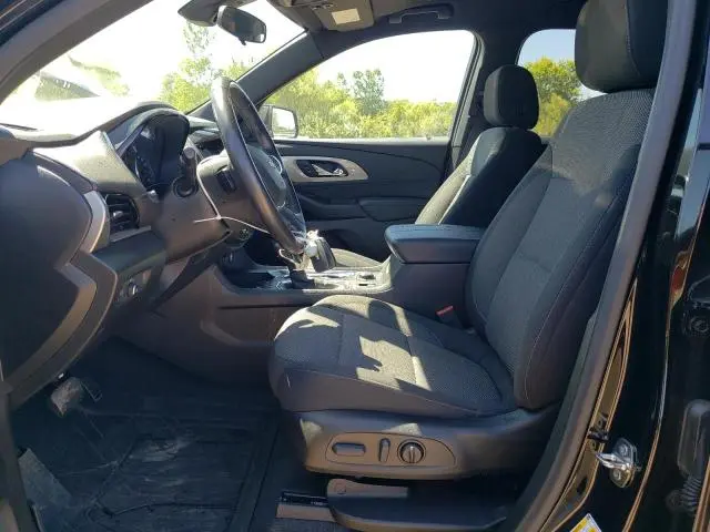 2022 CHEVROLET TRAVERSE LT  