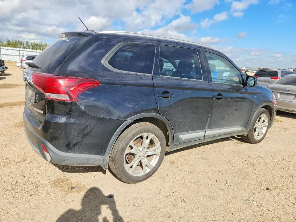2016 MITSUBISHI OUTLANDER SE  