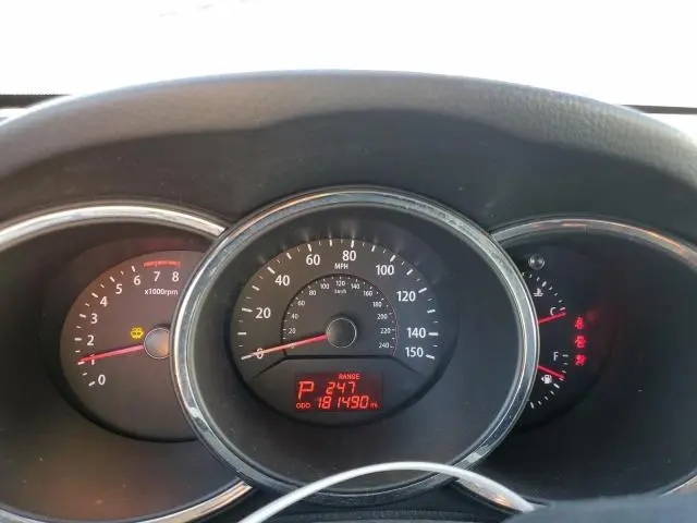 2012 KIA SORENTO BASE  