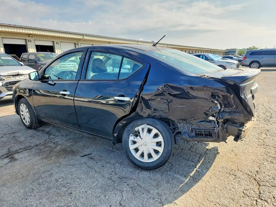 2015 NISSAN VERSA 1.6 SV  