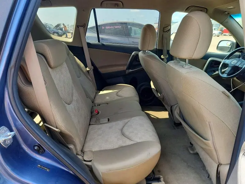 2010 TOYOTA RAV4 BASE  