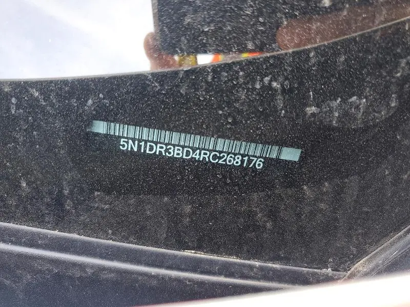 2024 NISSAN PATHFINDER SV  