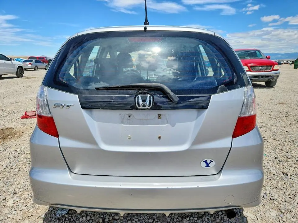 2012 HONDA FIT   