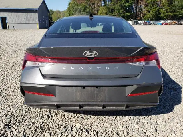 2025 HYUNDAI ELANTRA   