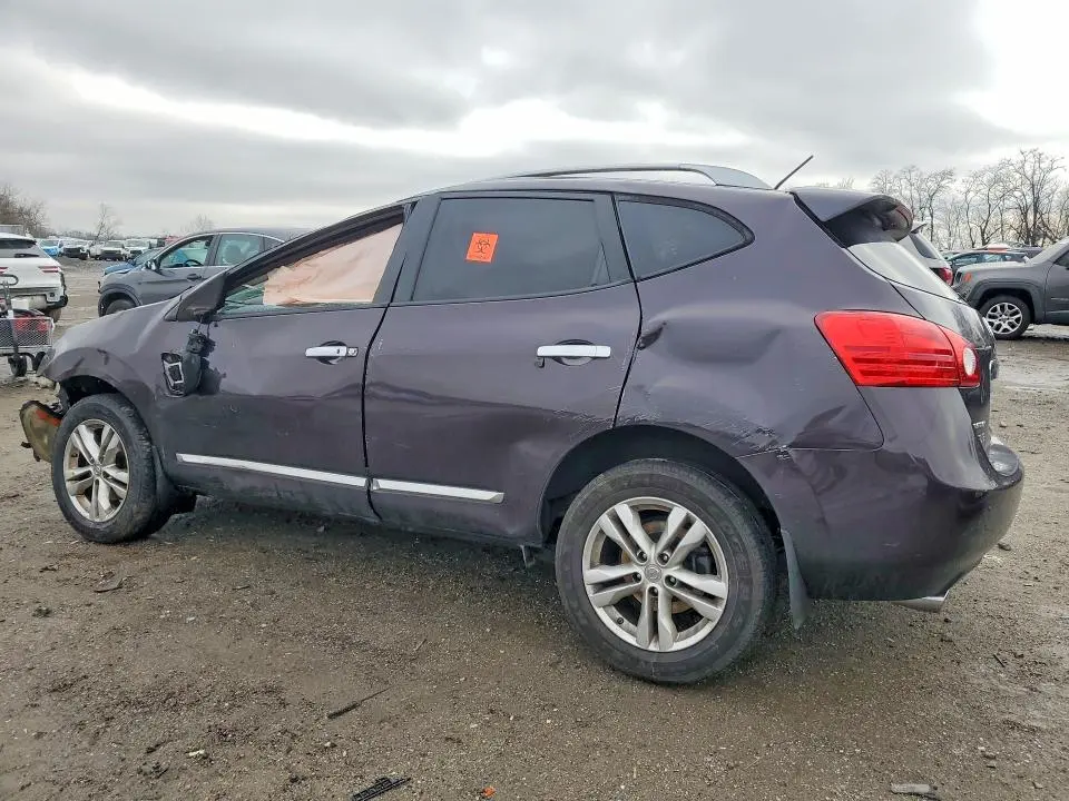 2013 NISSAN ROGUE S  