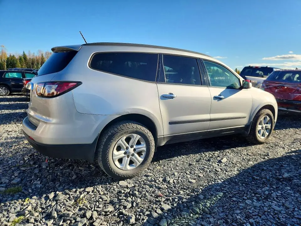 2016 CHEVROLET TRAVERSE LS  