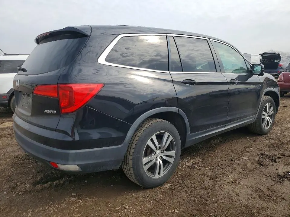 2017 HONDA PILOT EXL  