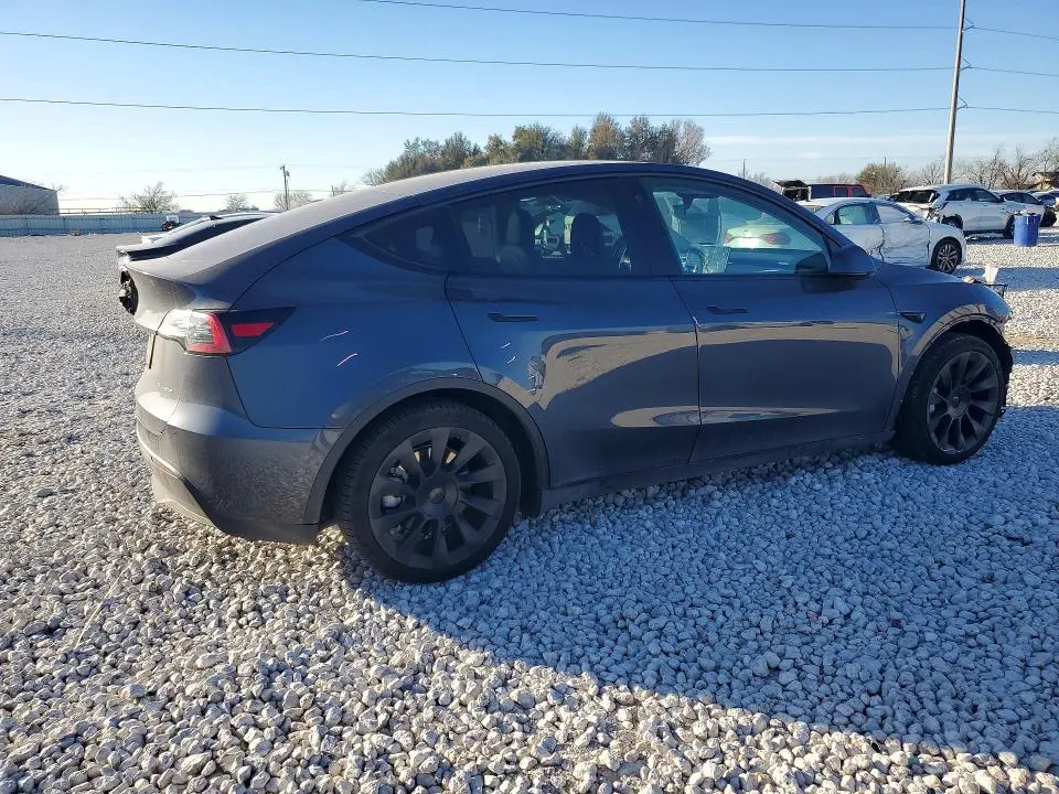 2022 TESLA MODEL Y   
