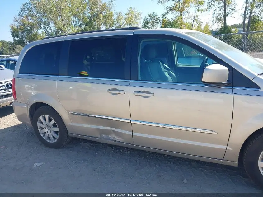 2016 CHRYSLER TOWN & COUNTRY TOURING
