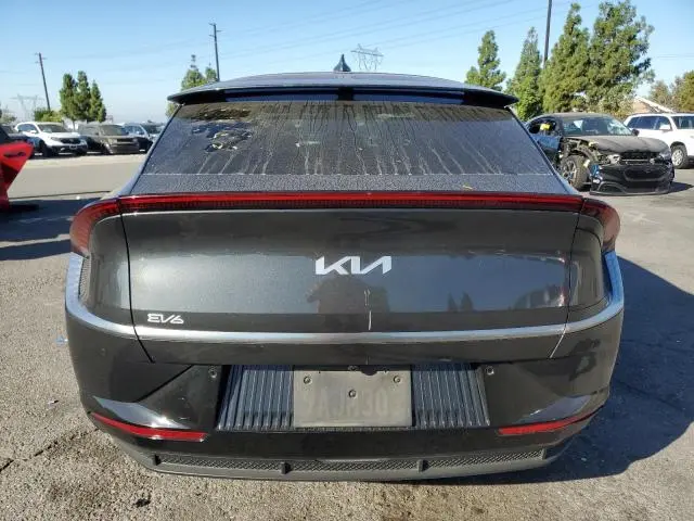 2022 KIA EV6 LIGHT