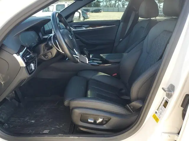 2021 BMW 530 I  