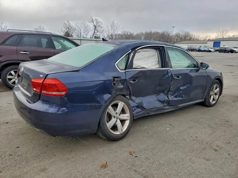 2012 VOLKSWAGEN PASSAT SE  