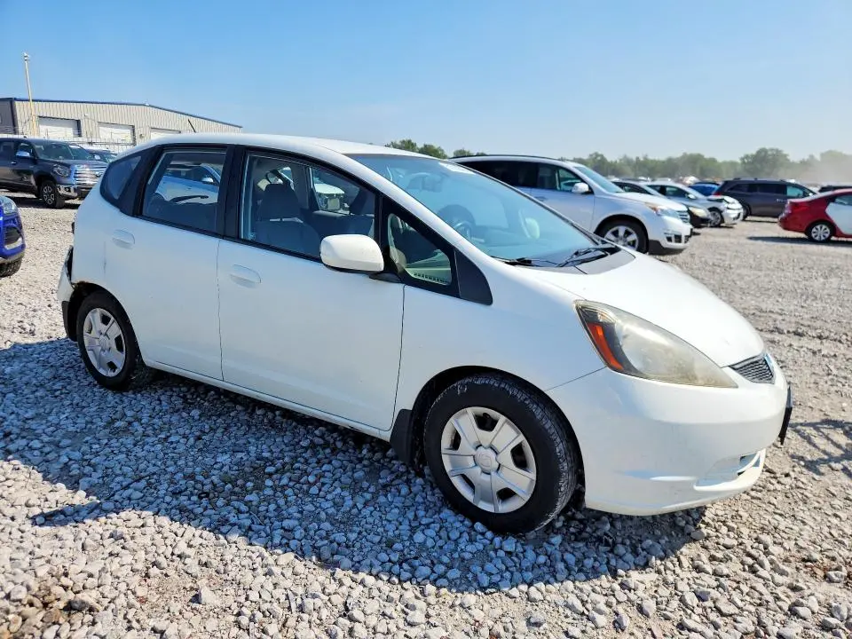 2013 HONDA FIT   