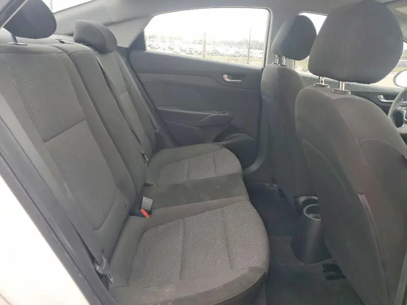 2018 HYUNDAI ACCENT SE  