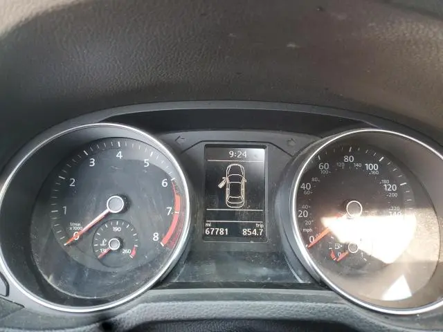 2017 VOLKSWAGEN PASSAT SE  