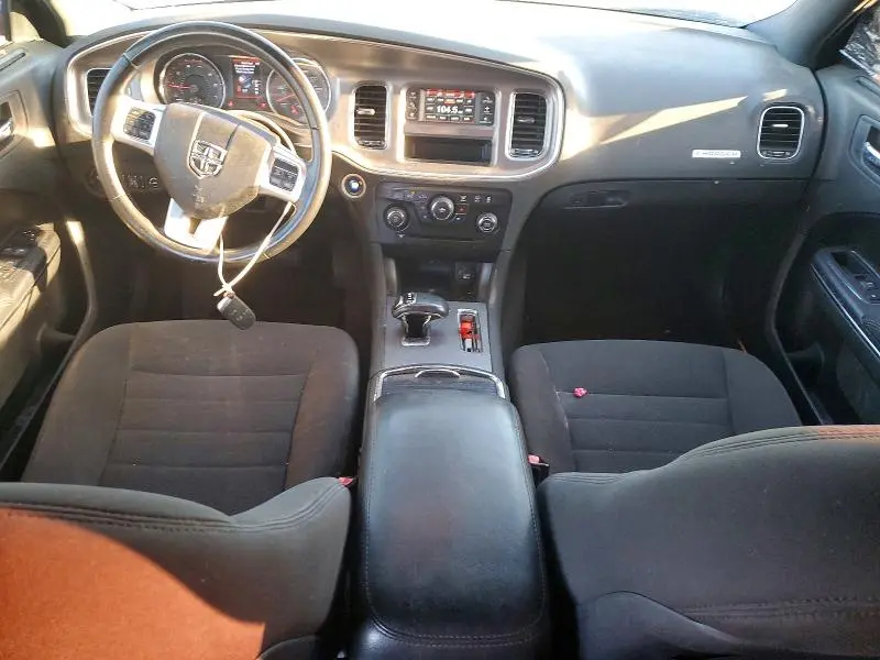 2012 DODGE CHARGER SE  
