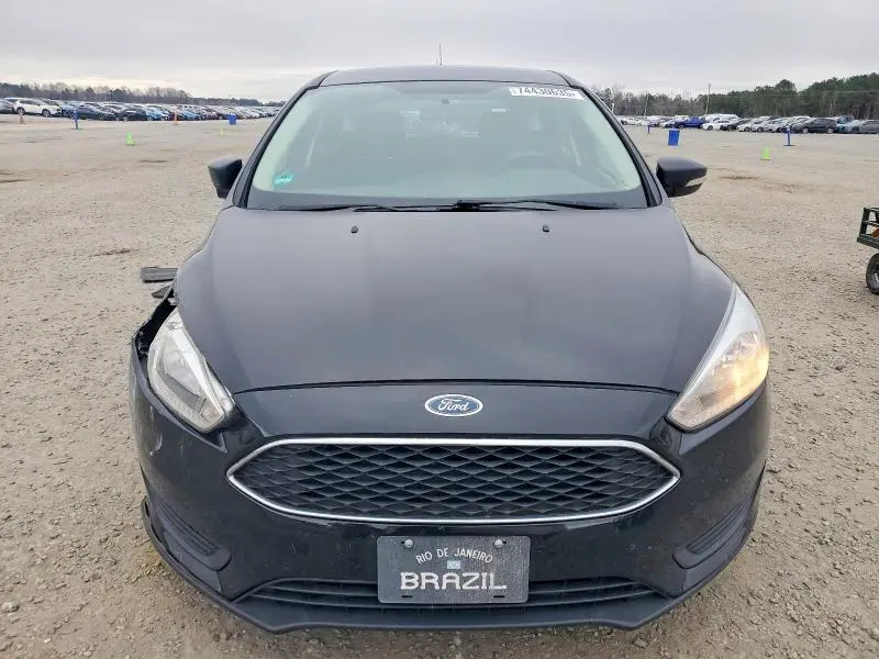 2017 FORD FOCUS SE  