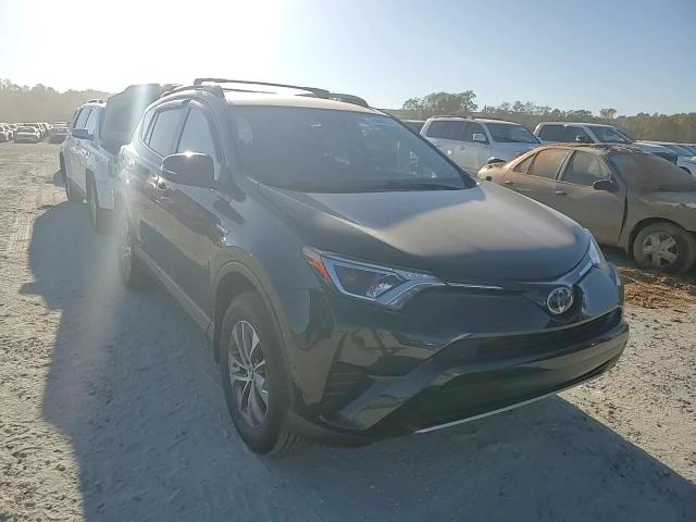 2018 TOYOTA RAV4 HV LE