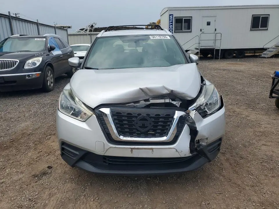 2019 NISSAN KICKS SV  