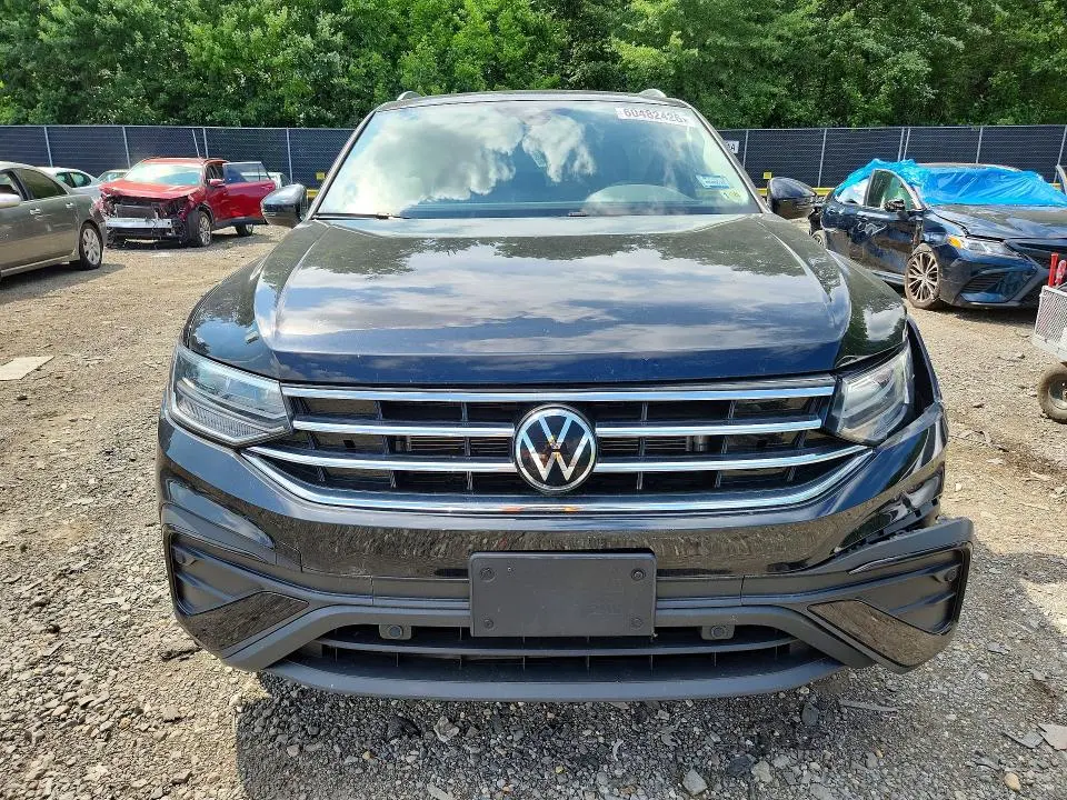 2024 VOLKSWAGEN TIGUAN SE  