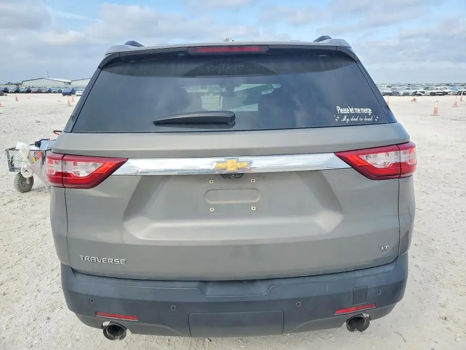 2019 CHEVROLET TRAVERSE LT  