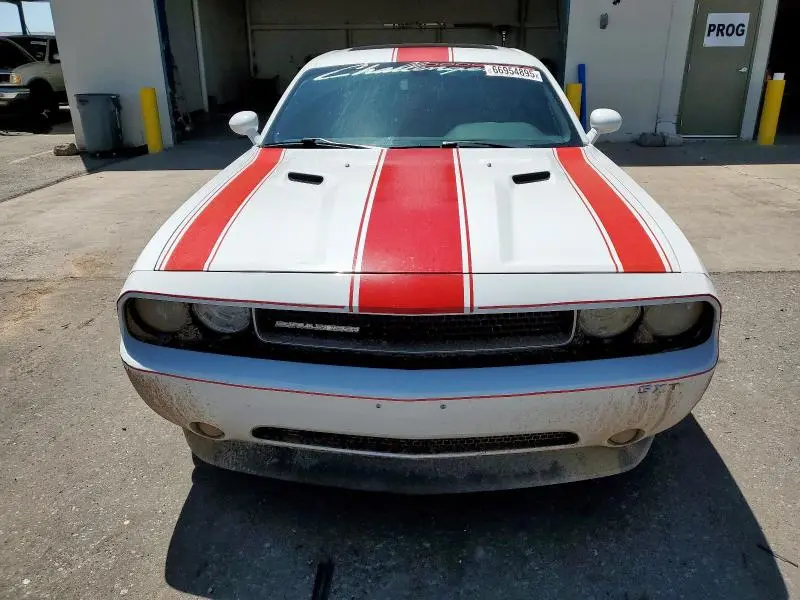 2012 DODGE CHALLENGER SXT  