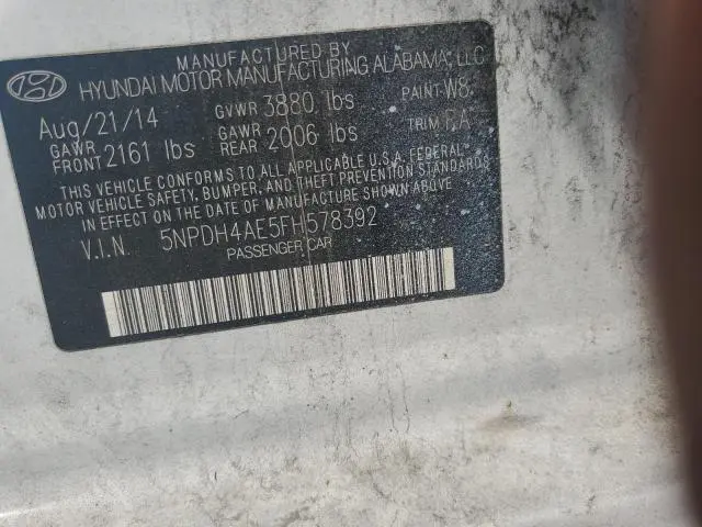 2015 HYUNDAI ELANTRA SE  