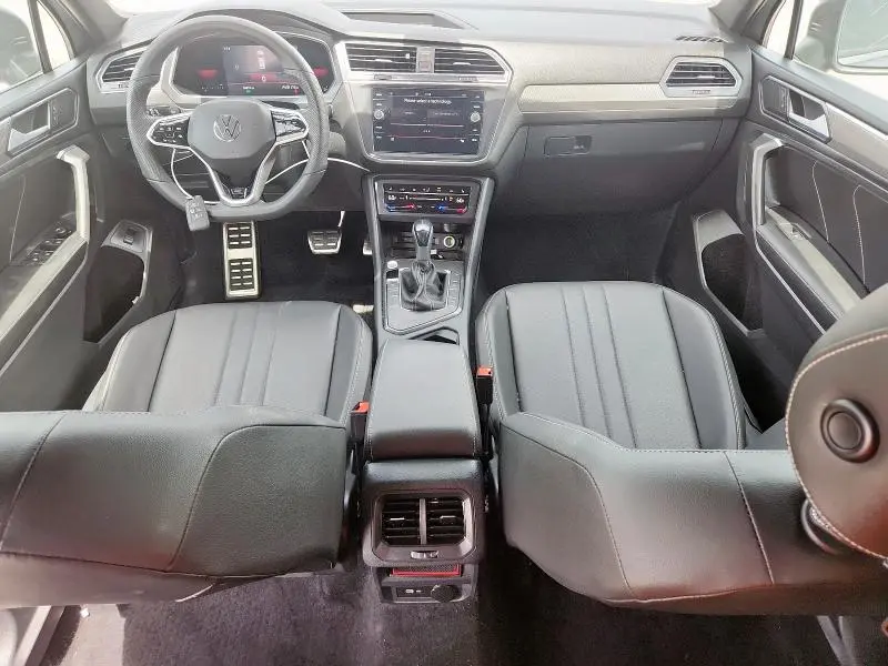 2022 VOLKSWAGEN TIGUAN SE R-LINE BLACK  