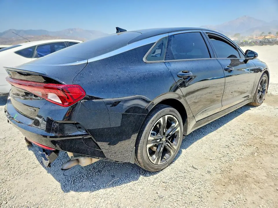 2021 KIA K5 GT LINE  