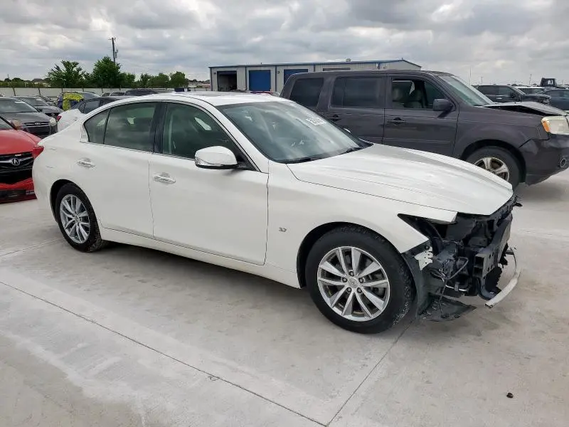 2015 INFINITI Q50 BASE  