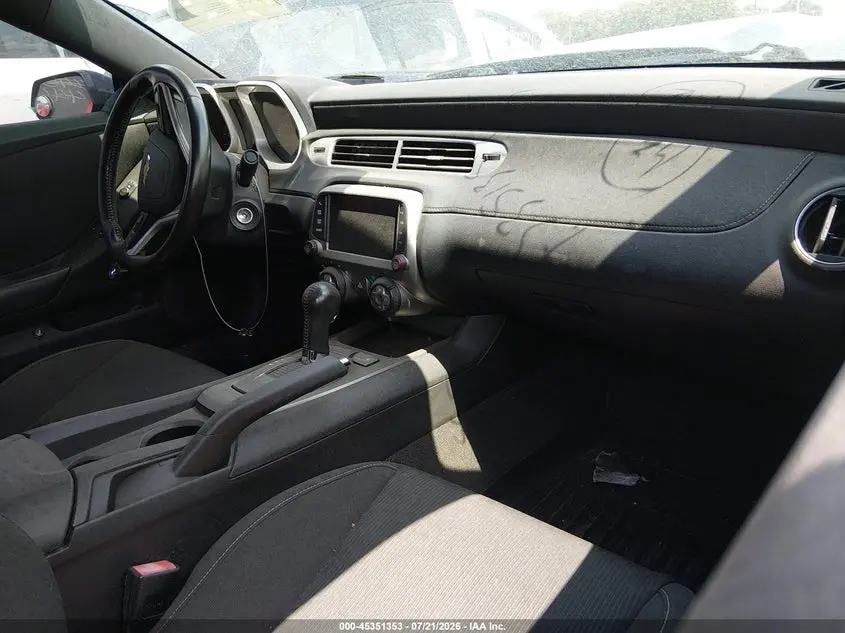 2015 CHEVROLET CAMARO 1LT