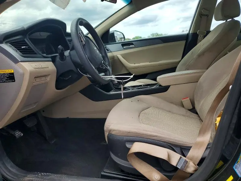 2018 HYUNDAI SONATA SE  