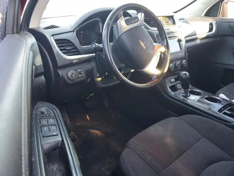 2017 CHEVROLET TRAVERSE LT  