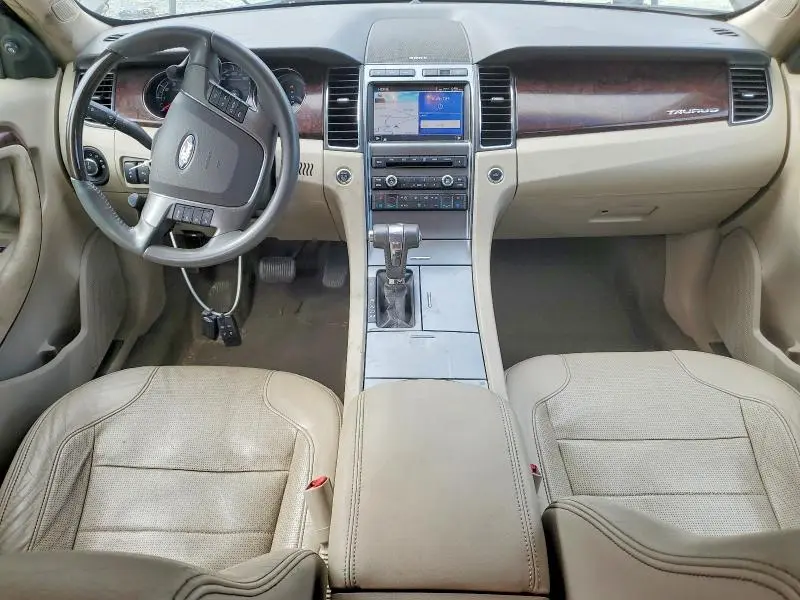 2011 FORD TAURUS LIMITED  