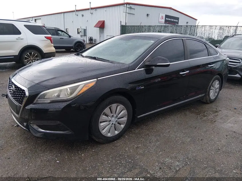 2016 HYUNDAI SONATA HYBRID SE