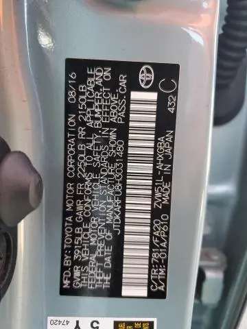 2017 TOYOTA PRIUS   