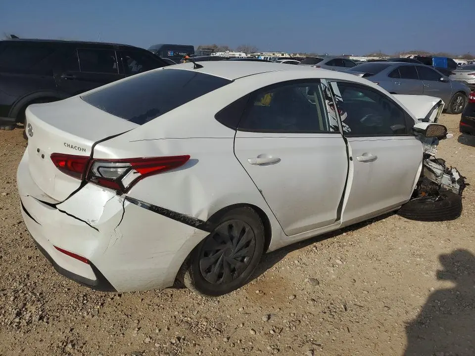 2021 HYUNDAI ACCENT SE  